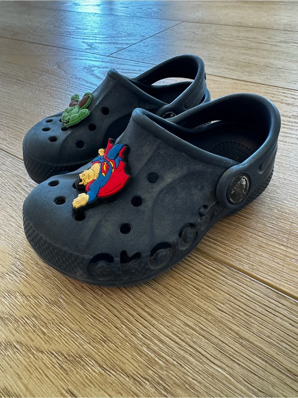CROCS Kids Navy Blue with Superhero Charms (toddler size 7)